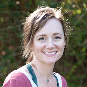 Lindsey Schnell