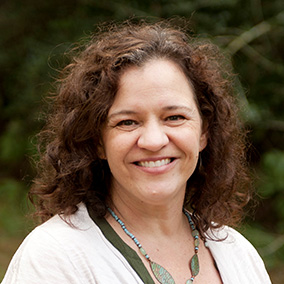 Tara Roth